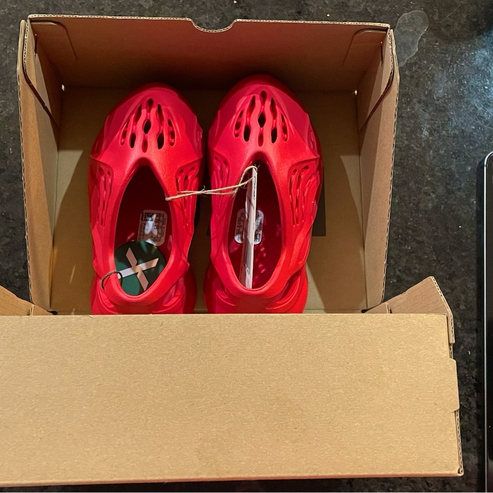 Authentic Yeezy Foam - Red - Size 7 Youth - Never Worn